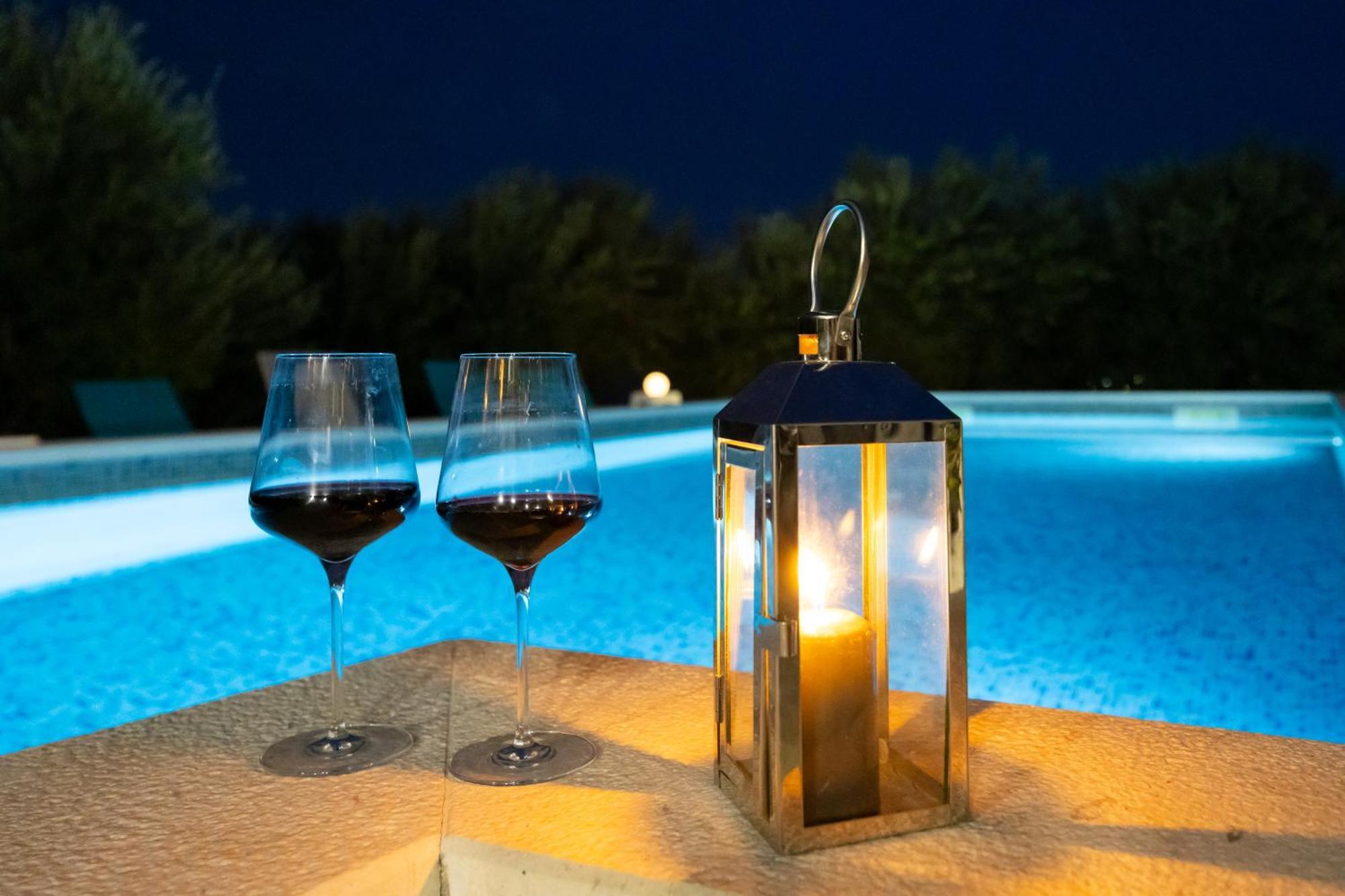 Casa Felice Apartments-Holiday Home Каштела Экстерьер фото