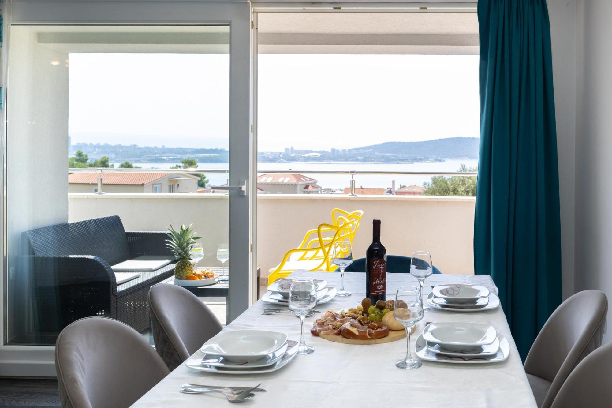 Casa Felice Apartments-Holiday Home Каштела Экстерьер фото