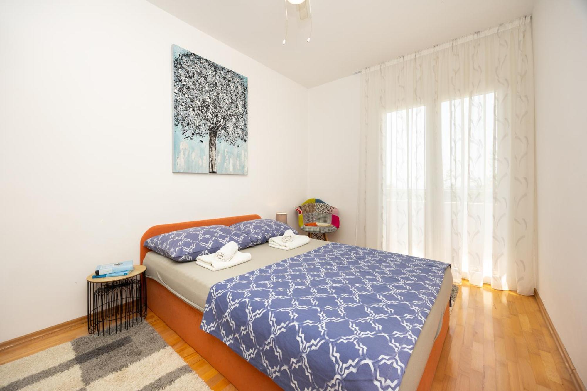 Casa Felice Apartments-Holiday Home Каштела Экстерьер фото