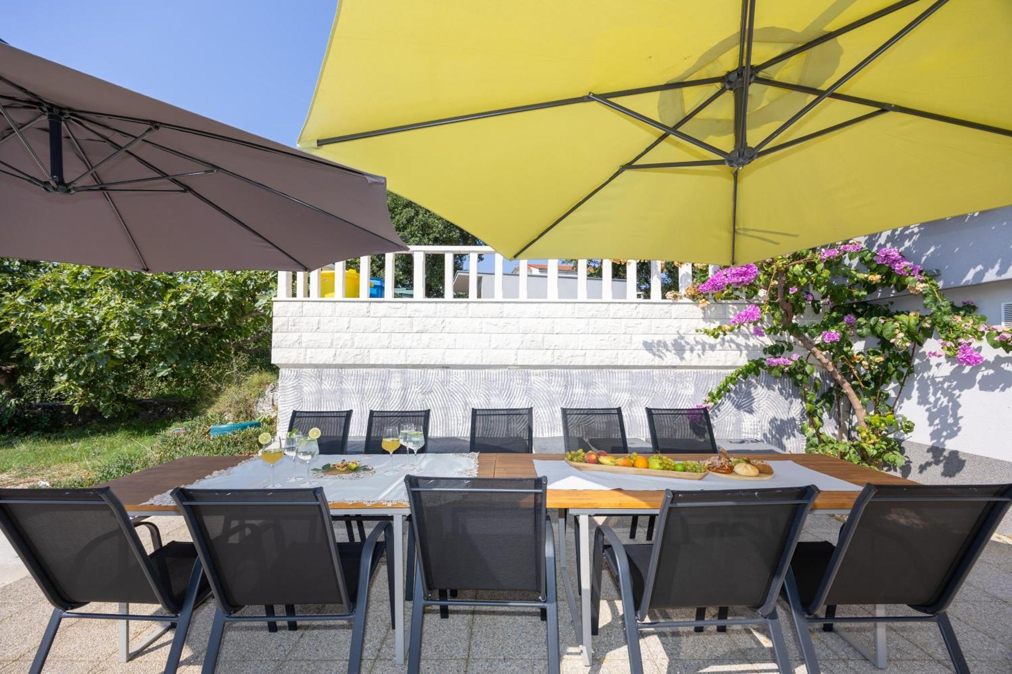 Casa Felice Apartments-Holiday Home Каштела Экстерьер фото